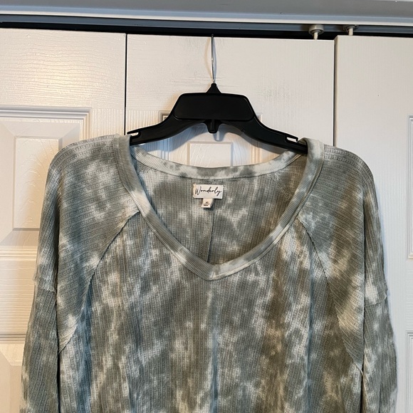 Wonderly Shirt - Picture 2 of 4